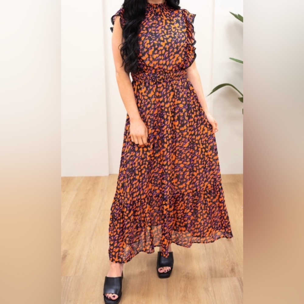 Gorgeous worn once ! Stunning dress!